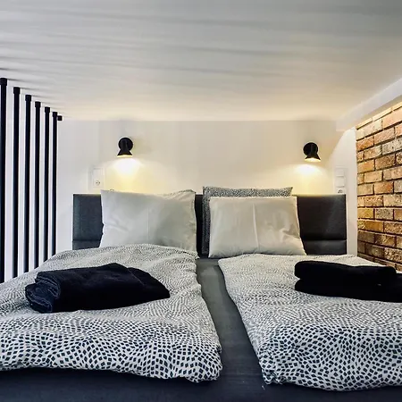 Apartamento Premium Jacuzzi For Couples, Old Town *