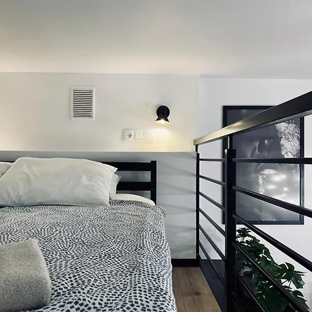 Premium Jacuzzi For Couples, Old Town