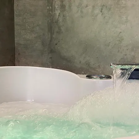Premium Jacuzzi For Couples, Old Town Lejlighed Kraków