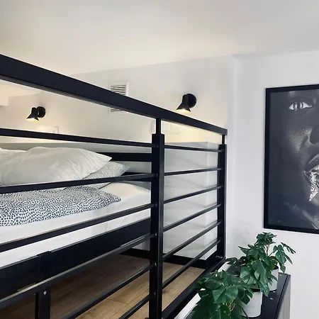 Lejlighed Premium Jacuzzi For Couples, Old Town *